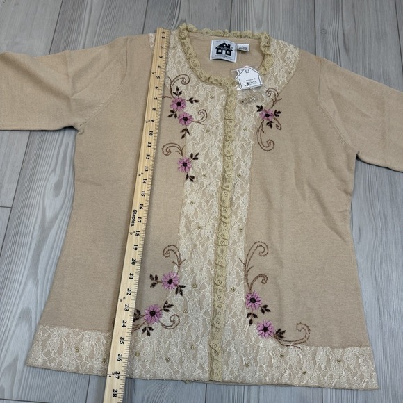 NWT Storybook Knits Cardigan Large Embroidered Lace Floral Cottagecore Sweater - Picture 6 of 8